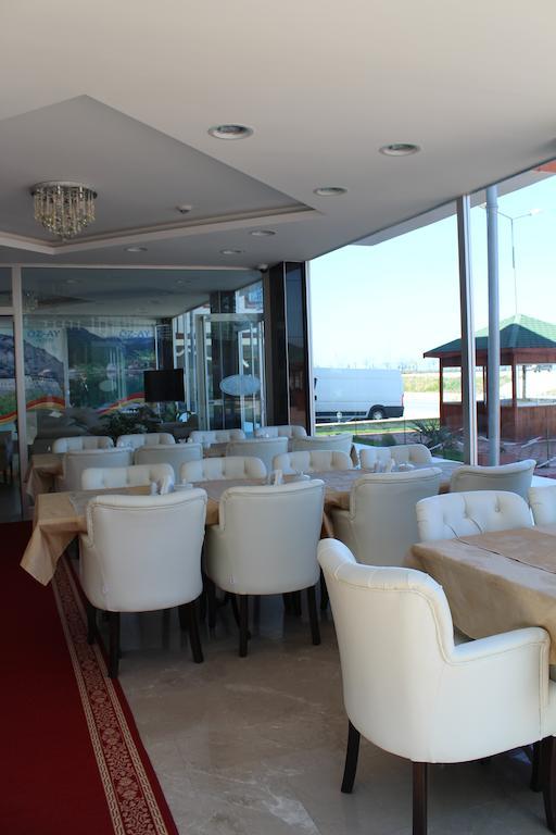 Oz-Ay Hotel Surmene ภายนอก รูปภาพ